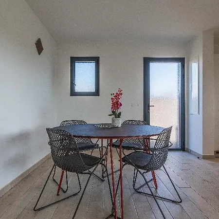 Aparthotel Pierre & Premium Vesna Rossa