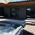 شقة فندقية Pierre & Premium Vesna Rossa 5*