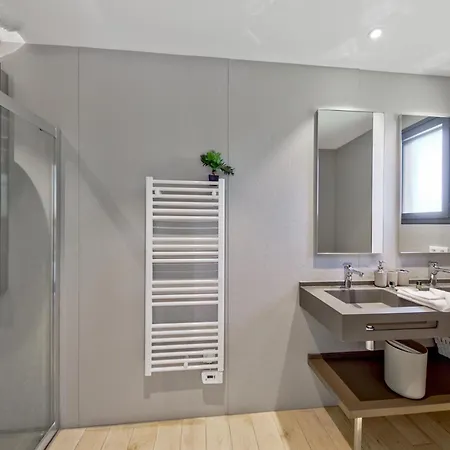 Pierre & Premium Vesna Rossa Hotel apartamentowy 5*
