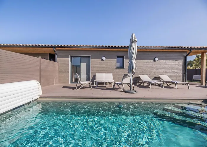 Pierre & Premium Vesna Rossa 5* Porto-Vecchio (Corsica)