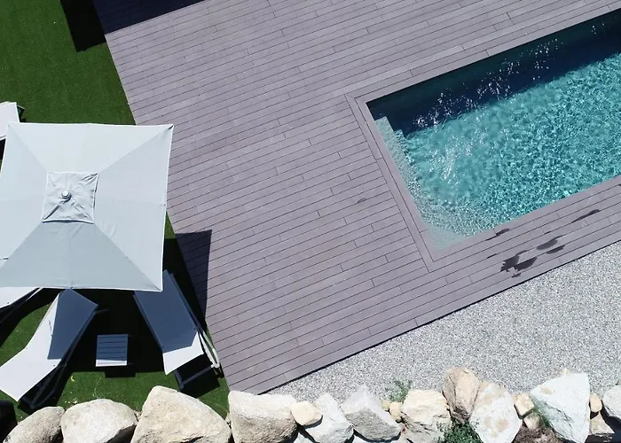 Pierre & Premium Vesna Rossa アパートホテル