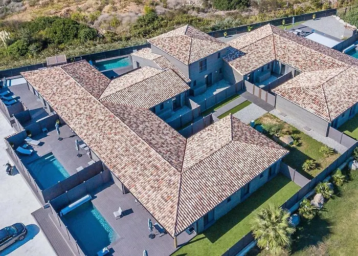 Pierre & Premium Vesna Rossa Aparthotel