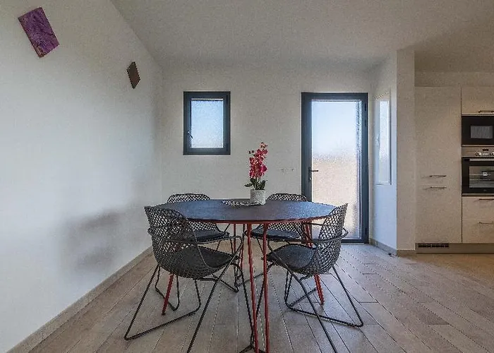 アパートホテル Pierre & Premium Vesna Rossa